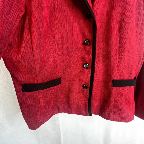 Perceptions Petite Red with Black Trim 3 Button Blazer Size 16P - Picture 5 of 9